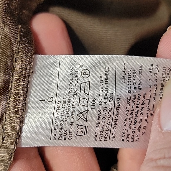 Old Navy Size L Brown "Extra High Rise" Trouser Shorts, NEW with Tag - Picture 12 of 12